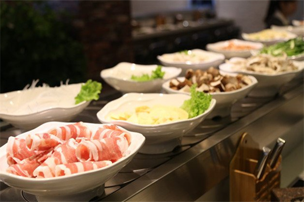 小时代旋转火锅